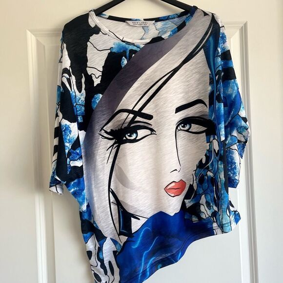 Blue and Black Graphic Print Top - Picture 1 of 3
